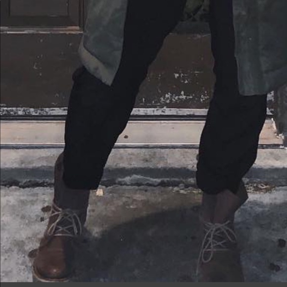 “Peasant” boots - Picture 2 of 9